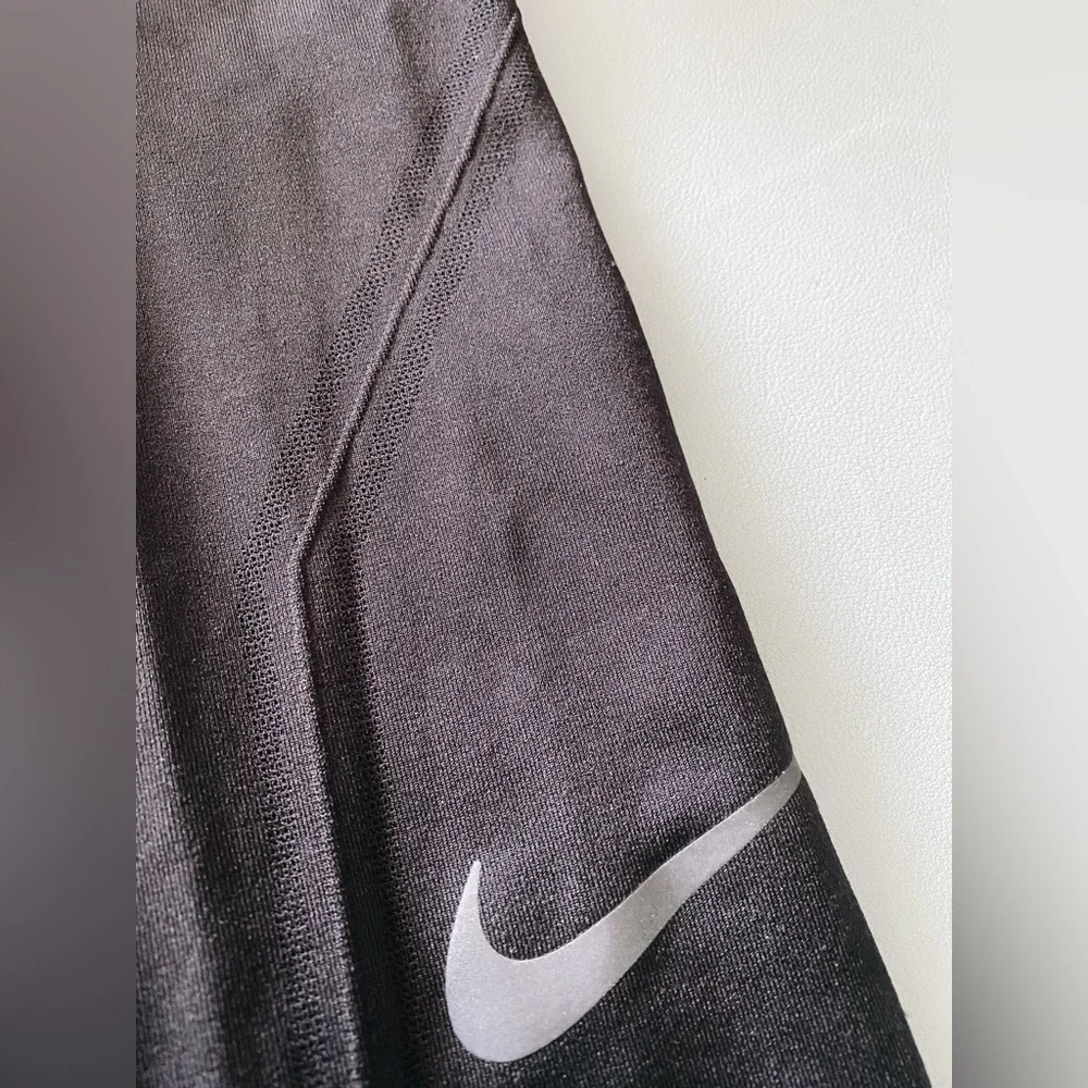 🔥NWT NIKE LONG-SLEEVE SEAMLESS TRAINING BODYSUIT BLACK XS WORKOUT GEAR